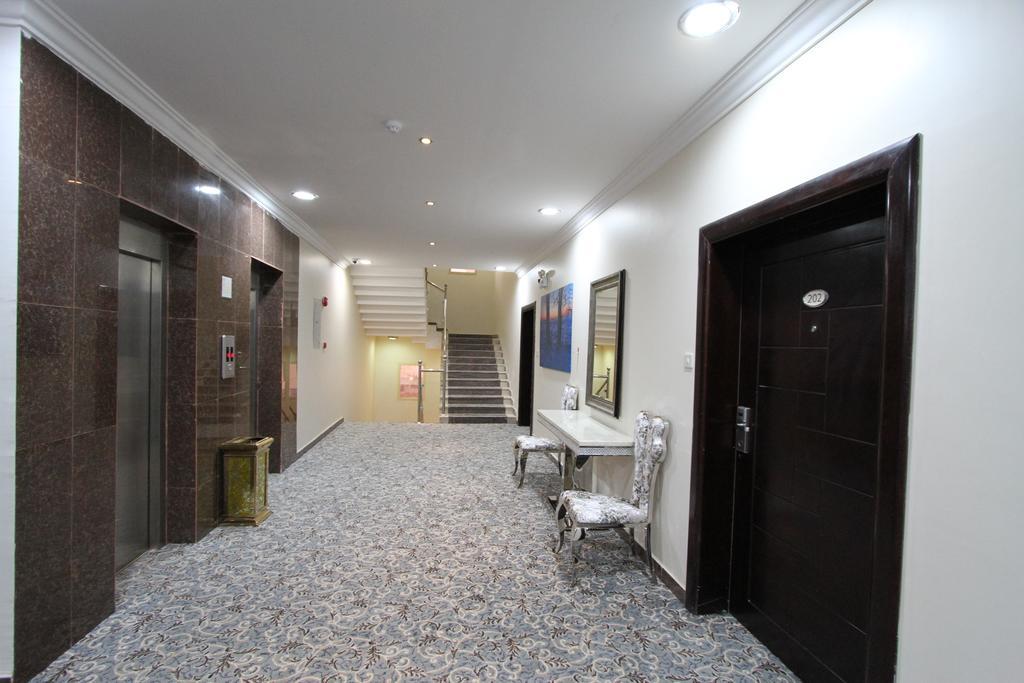 Terhal Hotel Suites Ha'il Exterior foto